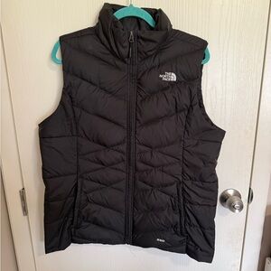 North face black vest